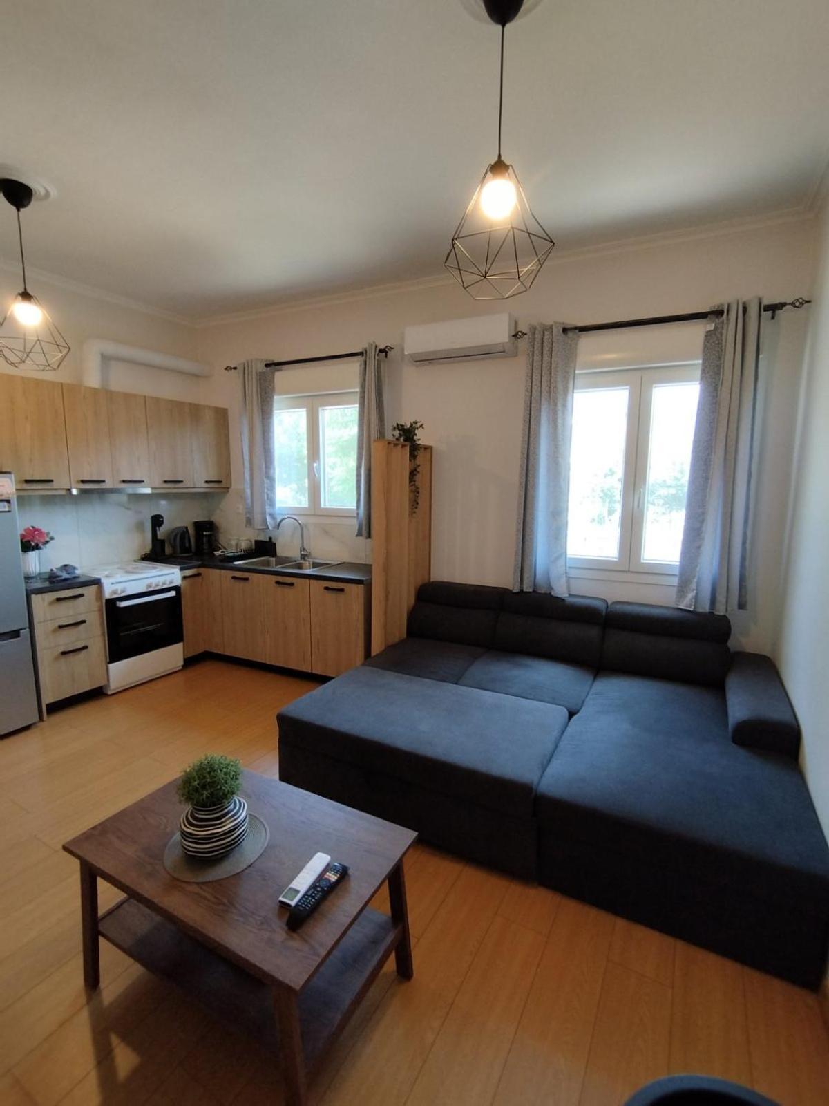 Christopher Central Home يانينة المظهر الخارجي الصورة